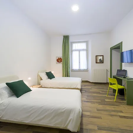 La Nostra Casa In Centro Πανσιόν Lecco